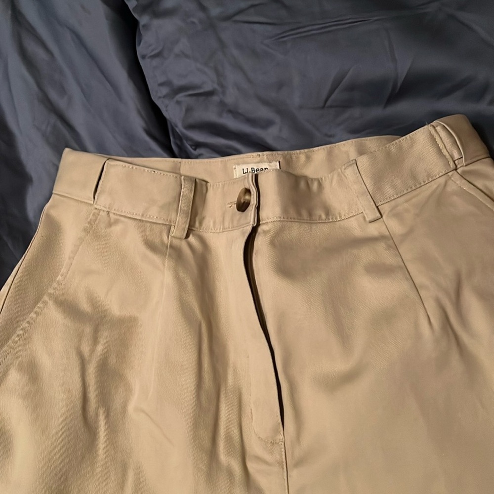 LL Bean Capri pants